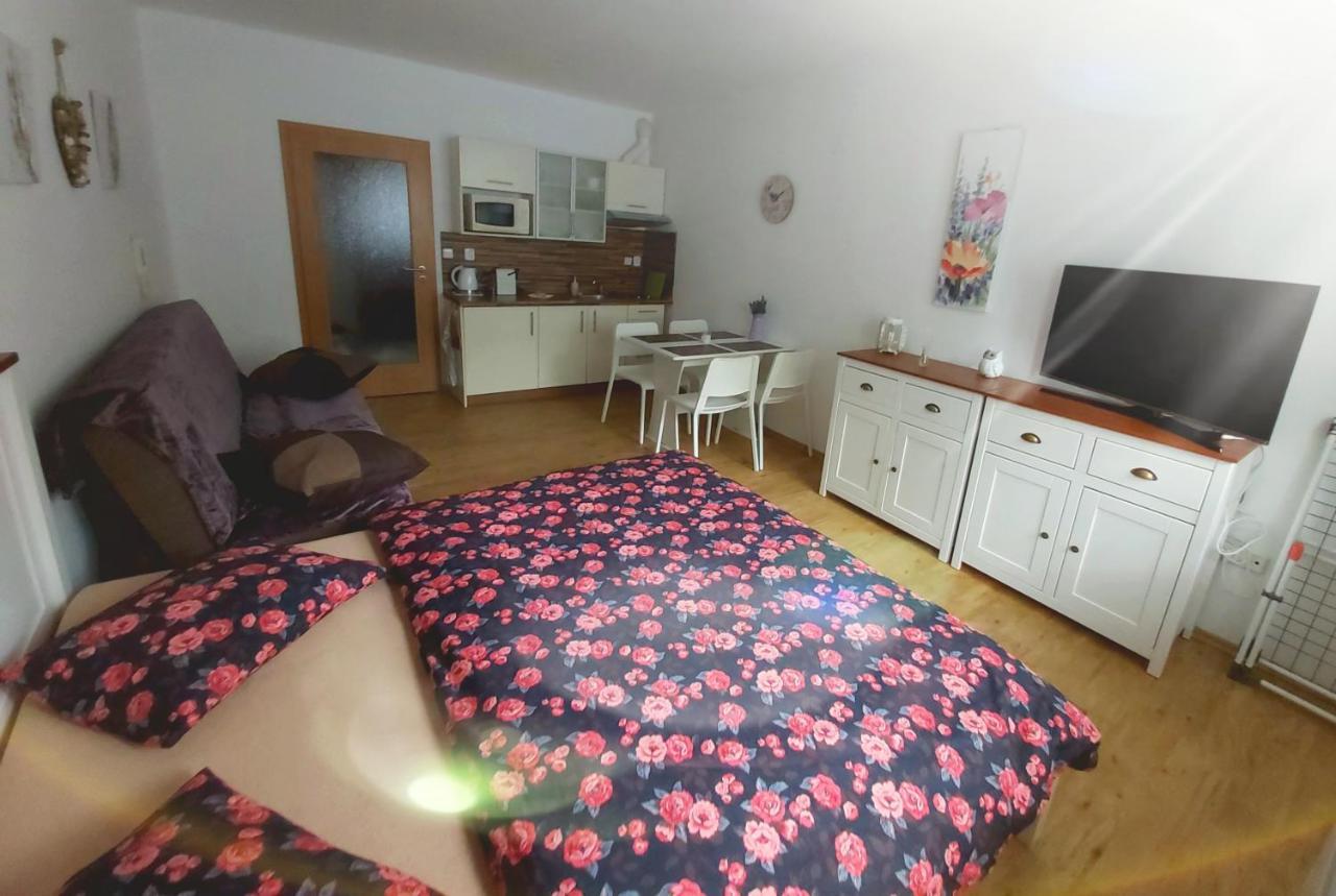 Apartman Jafi Липно над Вълтава Екстериор снимка